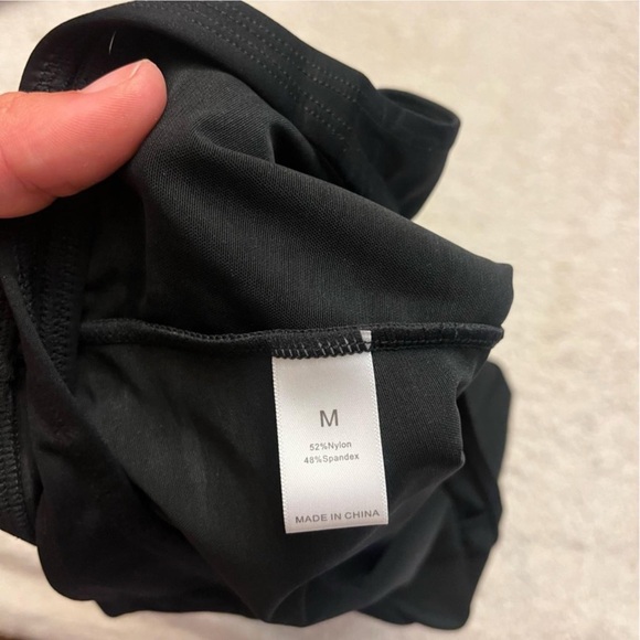 NWT FeelinGirl Shapewear Bodysuit - Picture 6 of 8